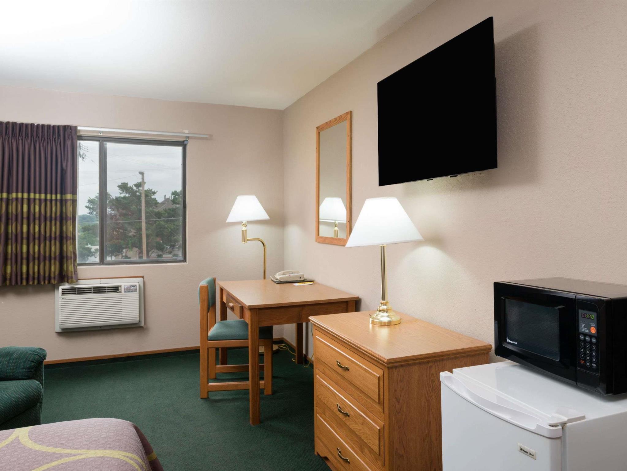 Super 8 By Wyndham Omaha Ne Otel Dış mekan fotoğraf
